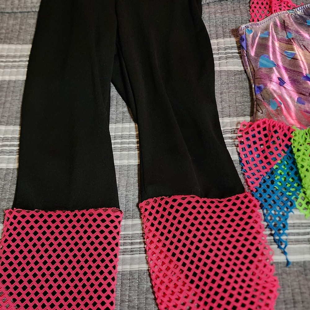 Beautiful Outfit For Girls Size S.